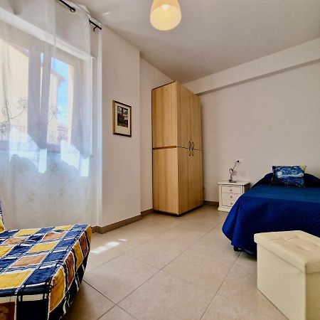 ל'אקווילה La Chiostrina By Tramonti Apartments מראה חיצוני תמונה