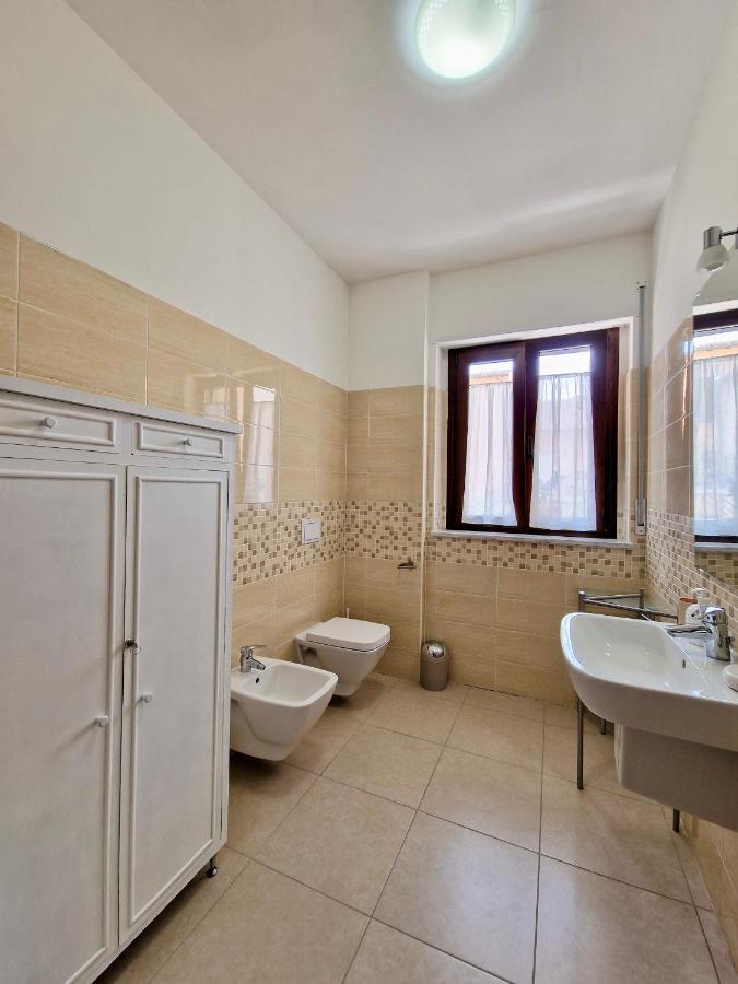 ל'אקווילה La Chiostrina By Tramonti Apartments מראה חיצוני תמונה