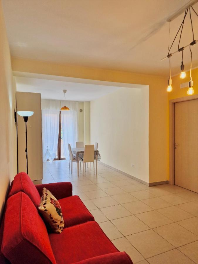 ל'אקווילה La Chiostrina By Tramonti Apartments מראה חיצוני תמונה