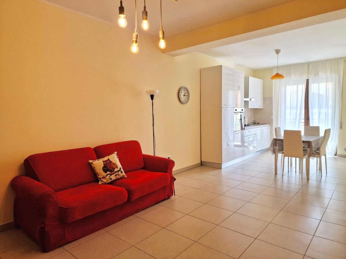ל'אקווילה La Chiostrina By Tramonti Apartments מראה חיצוני תמונה
