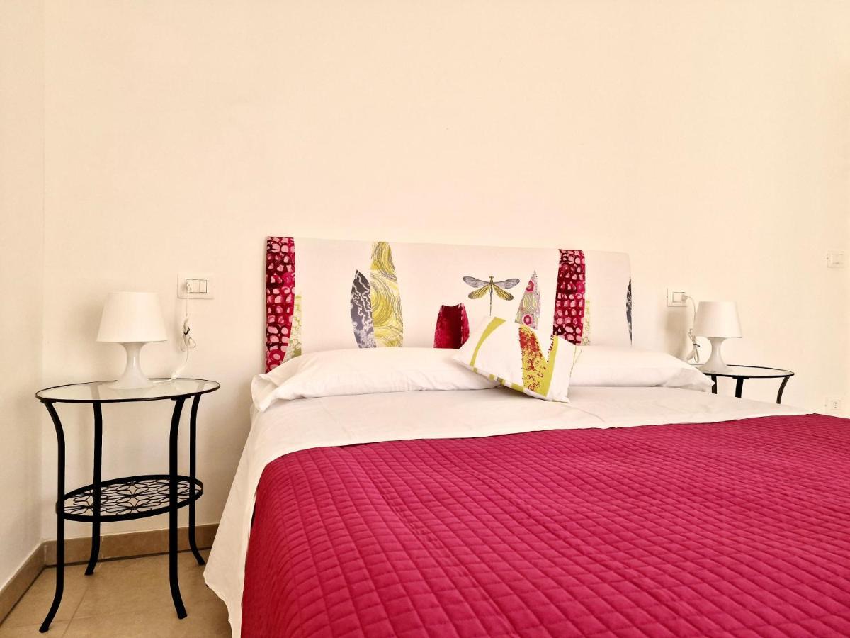 ל'אקווילה La Chiostrina By Tramonti Apartments מראה חיצוני תמונה